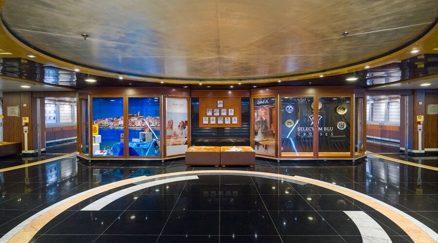 Selectum Blu ile Çeşme Çıkışlı Yunan Adaları 4 Gece 5 Gün