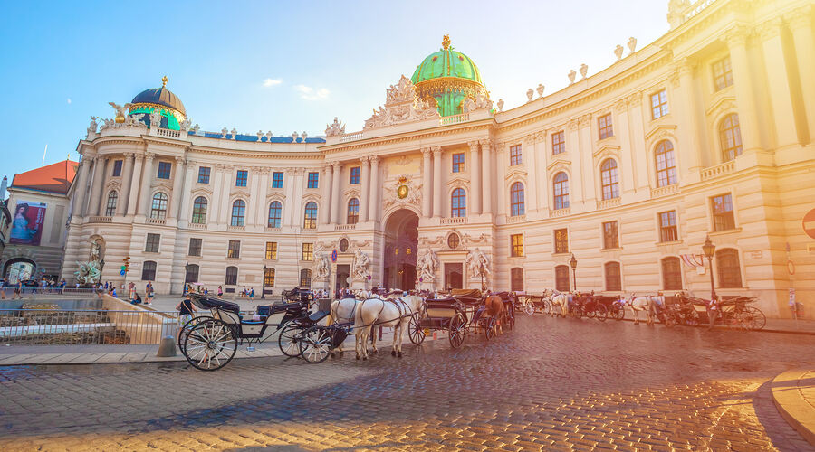 Büyük Orta Avrupa & Hallstatt & Salzburg Turu ( Viyana → Berlin )