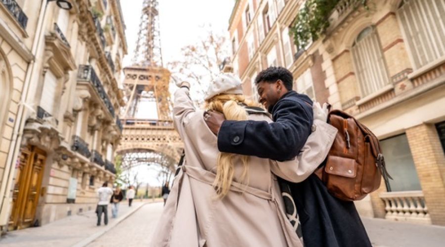 Paris Turu ( Sömestr Tatili & Ramazan Bayramı )