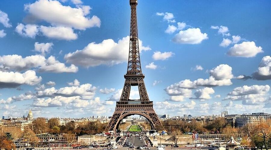 İzmir`den Aktarmasız; Paris & Disneyland & Brüksel & Amsterdam Turu