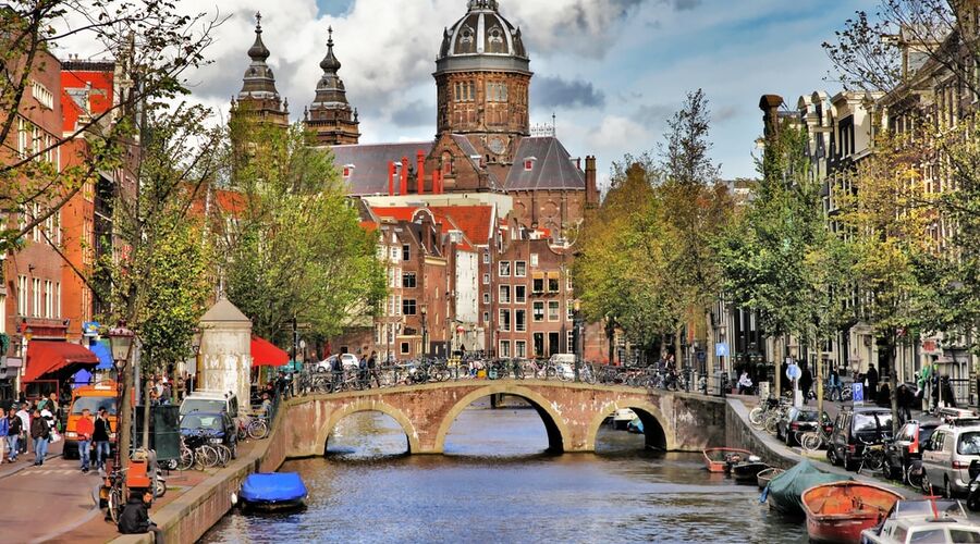 Grand Benelux & Alsace & Paris Turları