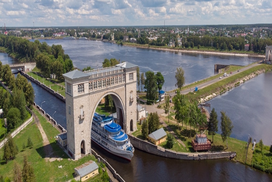 Ms Lavrinenkov Gemisi ile Volga Volga Nehri'nde Beyaz Geceler