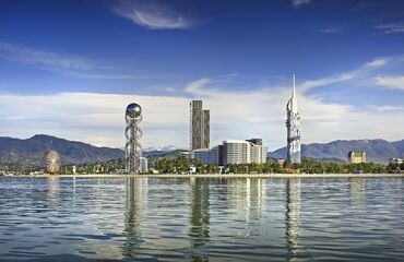 Uçakla Gürcistan-Batum & Ayder Yaylası Turu ( Trabzon başlar, Rize biter )